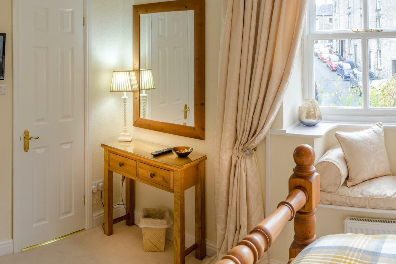 Raikes Barn Hotell Skipton Exteriör bild